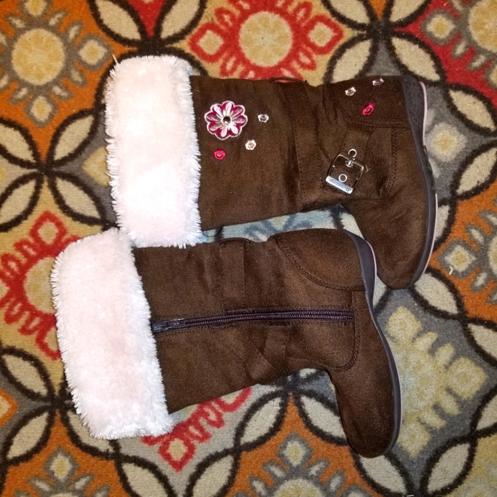 Girl's Boots
